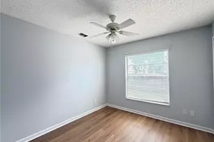 9923 Castleton St, Orlando, FL 32817 - Photo 14
