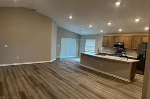 1391 Mountain Flower Ln, Davenport, FL 33837 - Photo 2