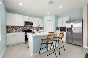 5863 Le Marin Wy, Kissimmee, FL 34758 - Photo 12