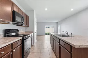 1530 Finnigan Cir, Haines City, FL 33844 - Photo 6