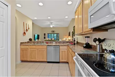 3060 Pirates Retreat Court #302, Kissimmee, FL 34747 - Photo 14