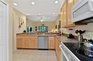 3060 Pirates Retreat Ct, Kissimmee, FL 34747 - Photo 14