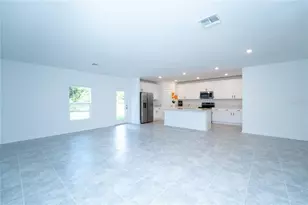 581 Bell Prairie Cir, Lake Wales, FL 33859 - Photo 4