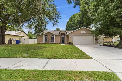 1564 Cypress Woods Circle, Saint Cloud, FL 34772 - Photo 2