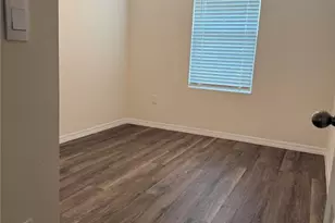 1217 Balsam Dr, Davenport, FL 33837 - Photo 12