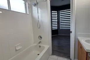 2713 Barnsley Ln, Kissimmee, FL 34744 - Photo 10