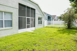 2713 Barnsley Ln, Kissimmee, FL 34744 - Photo 32
