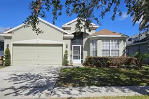 2713 Barnsley Ln, Kissimmee, FL 34744 - Photo 1