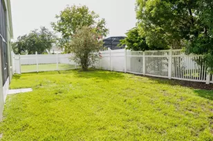 2713 Barnsley Ln, Kissimmee, FL 34744 - Photo 32