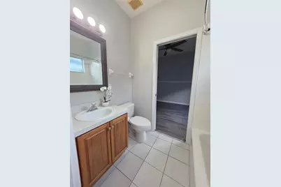 2713 Barnsley Lane, Kissimmee, FL 34744 - Photo 10