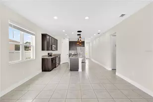 5631 Western Sun Dr, Saint Cloud, FL 34771 - Photo 4