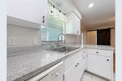 230 W Staggerbush Path, Beverly Hills, FL 34465 - Photo 16