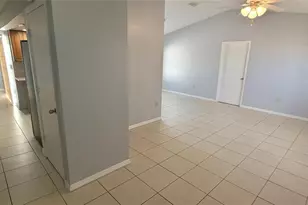 324 Clearwater Ln, Kissimmee, FL 34759 - Photo 10