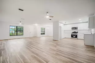 5232 Crisfield Ct, Orlando, FL 32808 - Photo 12