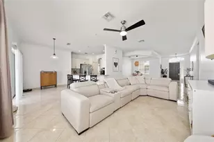 3058 Bay Laurel Cir N, Kissimmee, FL 34744 - Photo 10