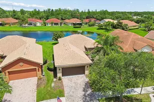 518 Davinci Pass, Kissimmee, FL 34759 - Photo 1