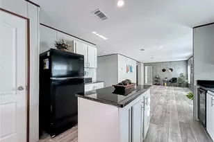 8561 NW 13th Ct, Ocala, FL 34475 - Photo 18