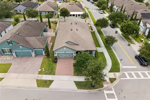 1168 Narcoossee Del Sol, Saint Cloud, FL 34771 - Photo 4