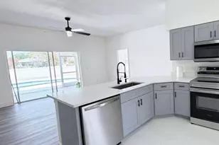 906 Berwick Dr, Davenport, FL 33897 - Photo 10