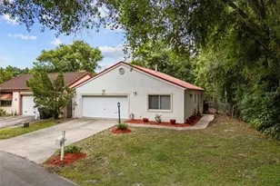381 San Jose Dr, Winter Haven, FL 33884 - Photo 1