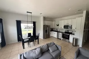 2425 Caravelle Cir, Kissimmee, FL 34746 - Photo 10
