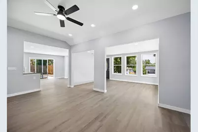 1326 East Avenue, Clermont, FL 34711 - Photo 8