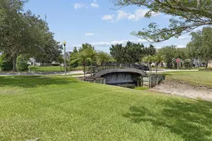 6609 Lake Pembroke Pl, Orlando, FL 32829 - Photo 44
