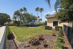 6609 Lake Pembroke Pl, Orlando, FL 32829 - Photo 46