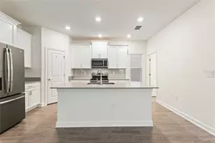 8801 Beth Page Ln, Davenport, FL 33896 - Photo 10