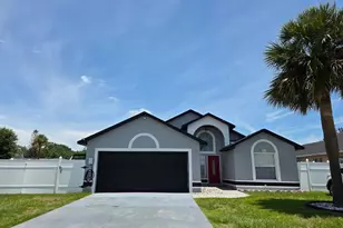 763 Country Woods Cir, Kissimmee, FL 34744 - Photo 1