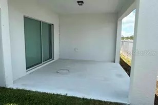 1062 Sand Torch Cir, Davenport, FL 33837 - Photo 2