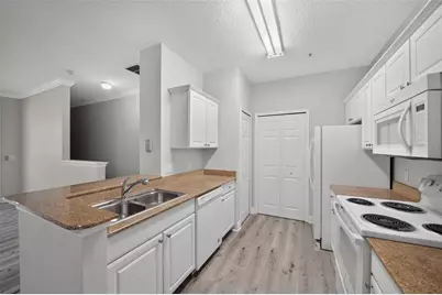 304 Southern Pecan Circle #208, Winter Garden, FL 34787 - Photo 10