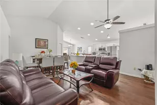 638 Pine Cone Dr, Davenport, FL 33897 - Photo 10