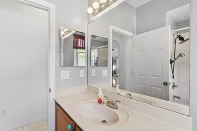 2901 Rambling Oaks Way, Kissimmee, FL 34746 - Photo 18