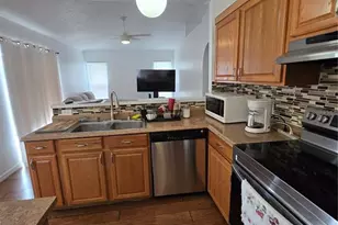 804 Carrousel Ln, Kissimmee, FL 34759 - Photo 4
