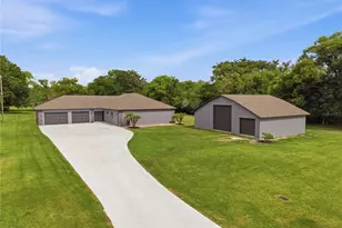 450 Rosedale Ave, Saint Cloud, FL 34769 - Photo 1