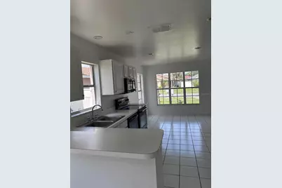 2608 Spring Hill Drive, Kissimmee, FL 34743 - Photo 22