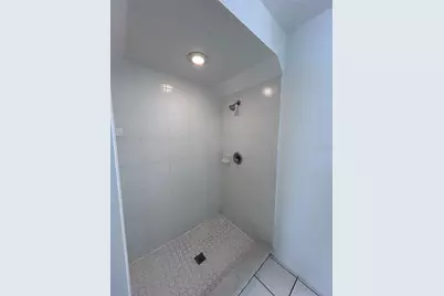 2608 Spring Hill Drive, Kissimmee, FL 34743 - Photo 34