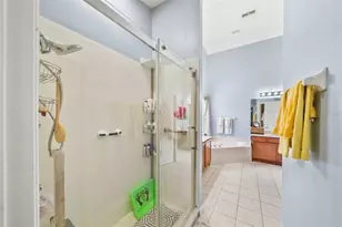2651 Rambling Oaks Way, Kissimmee, FL 34746 - Photo 18