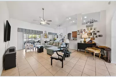 2651 Rambling Oaks Way, Kissimmee, FL 34746 - Photo 8