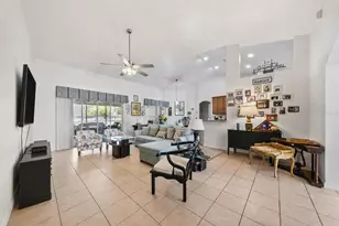 2651 Rambling Oaks Way, Kissimmee, FL 34746 - Photo 8