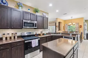 3524 Shorewood Dr, Kissimmee, FL 34746 - Photo 18