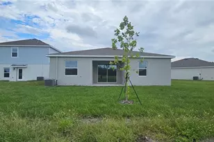 932 Harold Pass, Winter Haven, FL 33884 - Photo 2