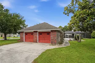 2685 Robin Ave, Kissimmee, FL 34744 - Photo 2