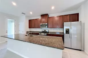 5754 Surprise Lily Dr, Winter Garden, FL 34787 - Photo 8