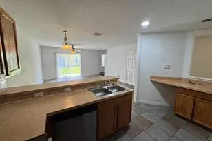 561 Cresting Oak Cir, Orlando, FL 32824 - Photo 6