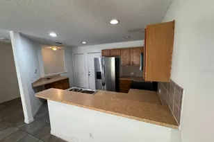 561 Cresting Oak Cir, Orlando, FL 32824 - Photo 4