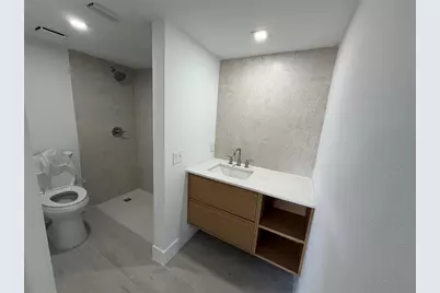7400 Sunshine Skyway Lane S #105, Saint Petersburg, FL 33711 - Photo 8