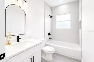881 W Wisconsin Ave, Orange City, FL 32763 - Photo 16