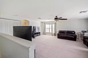 4490 Spring Blossom Ln, Kissimmee, FL 34746 - Photo 18